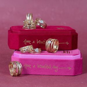 WAVY | Ring mit Drahtsteckern klein G14K + Diamant 0,05 ct