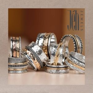 Schaumstoffplatte 30x30 doppelseitig Goldgefüllte Drehringe