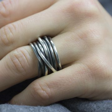 Ring Silber Oxy dick umwickelt