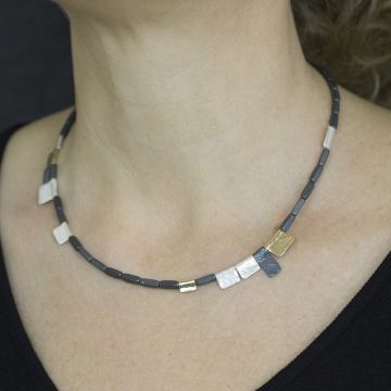 Collier Hematiet + zilver, oxy, verguld flapjes