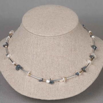 Collier buisjes en schijfjes