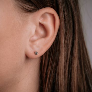 BLACK DOTS | Ohrstecker G14K Schwarz Rhodium + 2x 0,005 ct