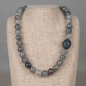 Collier LIMITED Grijze Quarts + 3D bal zilver oxy